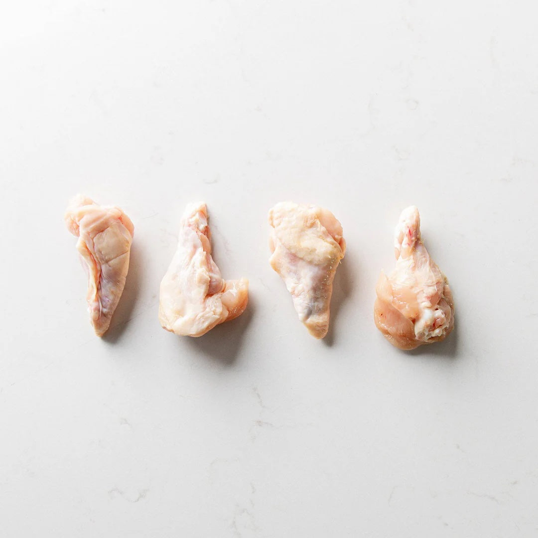 Organically-Fed Chicken Wings (8 ct)