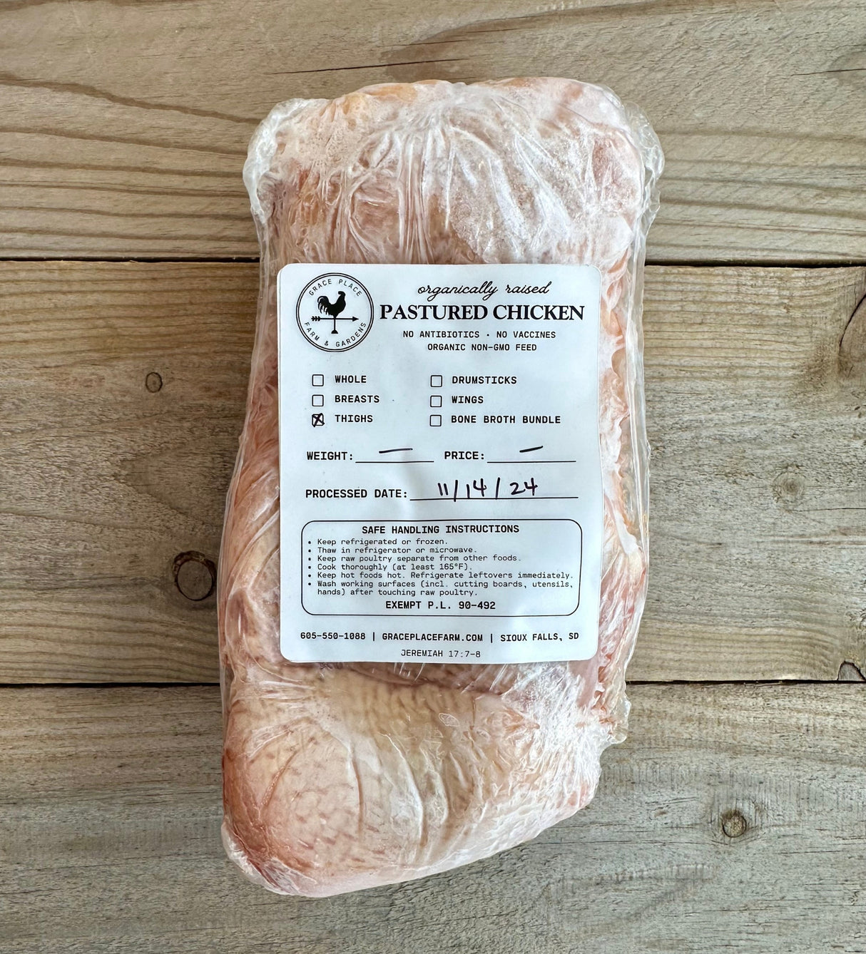Organically-Fed Chicken Thighs (4 ct)